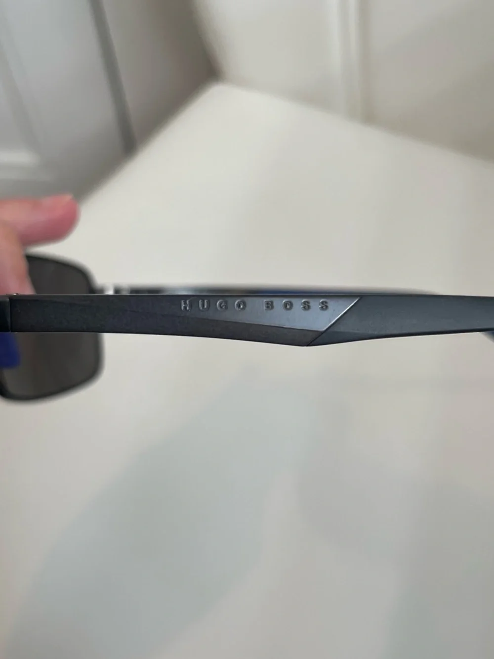 Boss Black Men's Aviator-Style Sunglasses 100% authentic